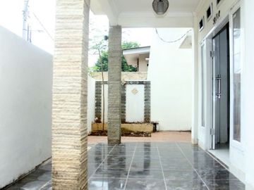 Rumah bekas murah TAMAN FRAMBOSA VIDA BEKASI