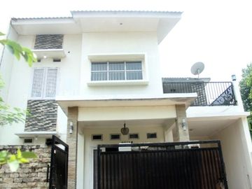 Rumah bekas murah TAMAN FRAMBOSA VIDA BEKASI
