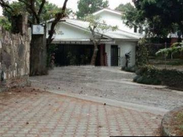 Turun Harga Villa Cisarua Cikopo Bogor Jawa Barat