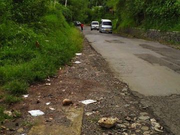 Dijual Tanah  Pinggir Jalan Di Daerah Nyalindung Sukabumi