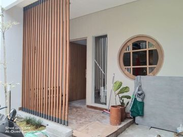 Rumah modern siap huni murah bebas banjir di duren sawit jakarta
