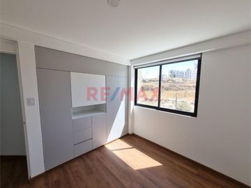 Exclusivo Departamento En Alquiler En 2Do Piso Con Vista A La Calle