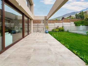 ARRIENDO CON COMPROMISO FRENTE AL JUMBO CHAMISERO