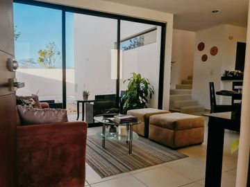 CASAS EN VENTA EN MERIDA EN PRIVADA CON AMENIDADES EN CARRET A CONKAL