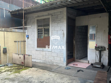 Pabrik Delta Silicon di Lippo Cikarang