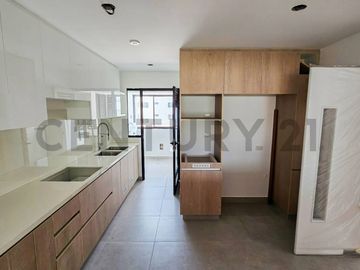 DEPARTAMENTO DE ESTRENO EN LA AURORA - MIRAFLORES