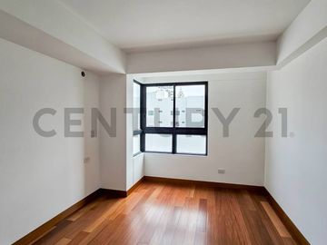 DEPARTAMENTO DE ESTRENO EN LA AURORA - MIRAFLORES