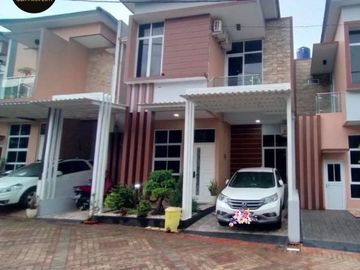 Townhouse muslim mewah akses tol & LRT Jakarta Timur