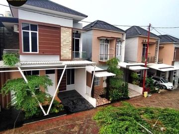 Townhouse muslim mewah akses tol & LRT Jakarta Timur