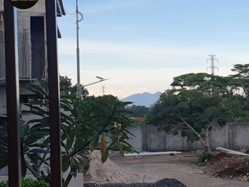 Townhouse muslim mewah akses tol & LRT Jakarta Timur