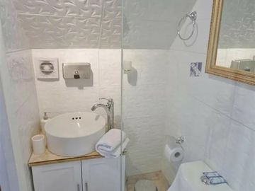 Hotel en venta en Valparaíso 4 patentes