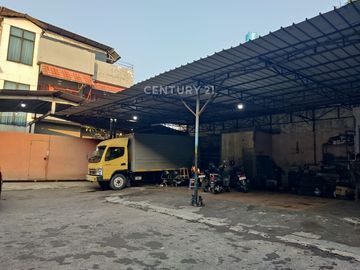 Rumah Dan Tempat Usaha Luas Dan Strategis Di Penggilingan S9728