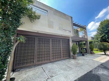 Casa en Lomas del Sol