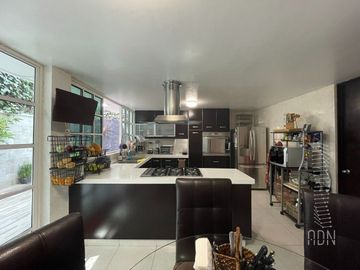 Casa en Lomas del Sol