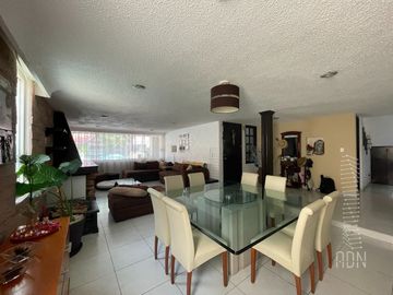 Casa en Lomas del Sol