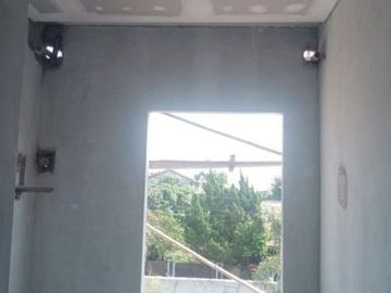 Rumah 2 lantai Dekat Tol Desari Rangkapan Jaya Depok 800 jt an Semi Furnish (risti)