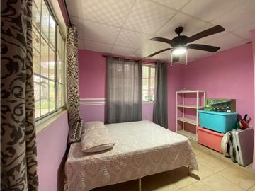 Venta de terreno y casa en Altos de Cerro Azul