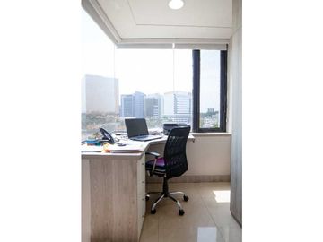 DEPARTAMENTO REMODELADO Y AMOBLADO EN VENTA HILTON COLON TORRE 1