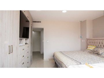 DEPARTAMENTO REMODELADO Y AMOBLADO EN VENTA HILTON COLON TORRE 1