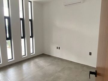 CASA EN FRACC. BOSQUE CEDROS