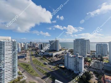 Duplex en Venta Playa mansa parada 5 Punta del Este 3 y servicio