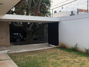 EN VENTA  chapultepec nte uso comercial o habitacional