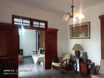 Rumah asri sejuk nyaman lokasi terbaik di Sariwangi, Cihanjuang, Bandung barat.