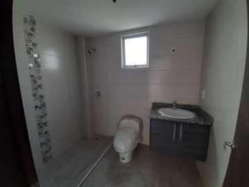 HERMOSO DEPARTAMENTO EN VENTA  (SECTOR PONCEANO)