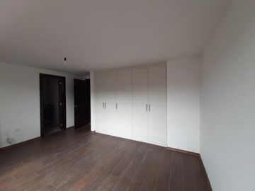 HERMOSO DEPARTAMENTO EN VENTA  (SECTOR PONCEANO)