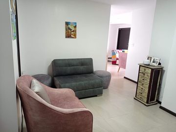 Amplio Departamento 4 dormitorios ubicado en Nayón, Sector Rancho San Francisco