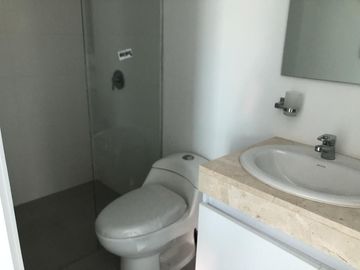 apartamento en venta en guadalupe. Cod V10565