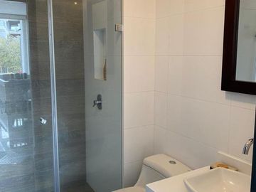 VENTA DE DEPARTAMENTO DUPLEX 128 M2. -  CUMBAYA CERCA DE AQUICHICO