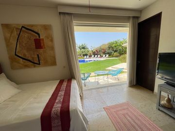 CASA EN FRACCIONAMIENTO REAL LAS QUINTAS