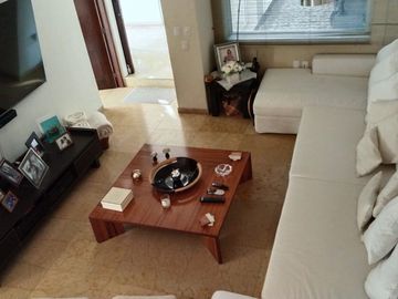 CASA EN FRACCIONAMIENTO REAL LAS QUINTAS