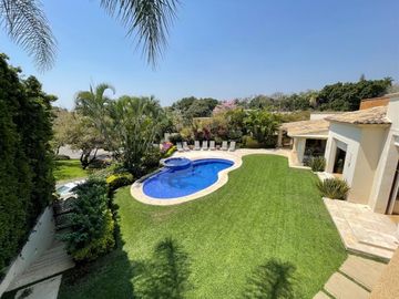 CASA EN FRACCIONAMIENTO REAL LAS QUINTAS