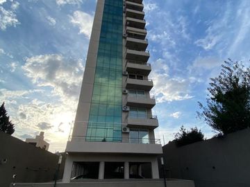 Departamento con cochera - Beccar Av Centenario  al 2000 - venta y alquiler