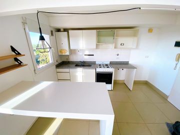 Departamento con cochera - Beccar Av Centenario  al 2000 - venta y alquiler