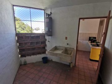 DEPARTAMENTO AMPLIOS ESPACIOS Y MUY VENTILADOS, A 5 MINUTOS DEL CENTRO DE COLIMA