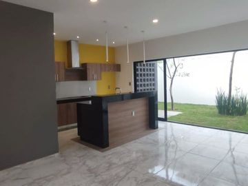 CASA EN VENTA DE 2 RECÁMARAS 1 EN PLANTA BAJA EN LOREDO COLIMA VISTA HERMOSA