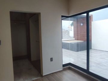 CASA EN VENTA DE 2 RECÁMARAS 1 EN PLANTA BAJA EN LOREDO COLIMA VISTA HERMOSA