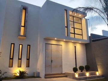 CASA EN VENTA DE 2 RECÁMARAS 1 EN PLANTA BAJA EN LOREDO COLIMA VISTA HERMOSA