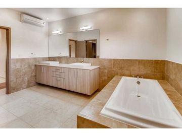 Casa en Venta en Costa del Las Perlas