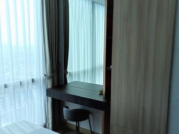 Apartemen 4+1 BR Fully Furnished Holland Village Cempaka Putih