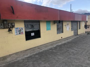 PROPIEDAD COMERCIAL, 3 LOCALES, VIA PRINCIPAL, CALDERON, NORTE DE QUITO