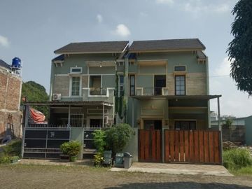 Rumah idaman keluarga Muslim Indonesia Cibubur dekat Metland Cileungsi Bogor