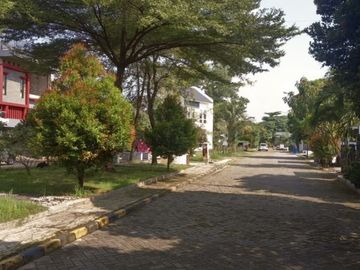 Rumah idaman keluarga Muslim Indonesia Cibubur dekat Metland Cileungsi Bogor