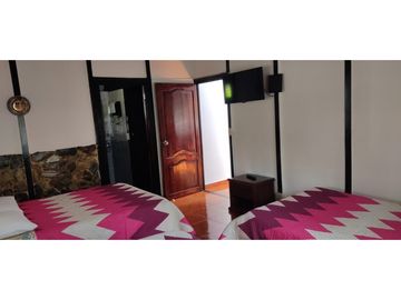 SE VENDE CHALET EN MONTENEGRO