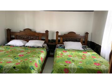 SE VENDE CHALET EN MONTENEGRO