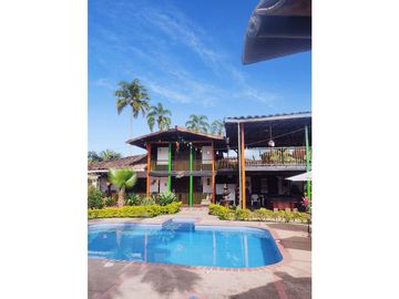 SE VENDE CHALET EN MONTENEGRO