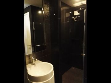 1 Bedroom Condo for sale at Rhythm Sukhumvit 36-38